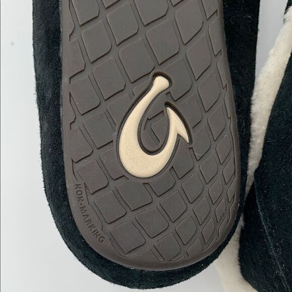 Clarks Men's Black Suede Loafers - Picture 11 of 12